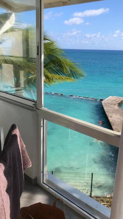Studio En Duplex , Face A La Mer Le Gosier  Extérieur photo
